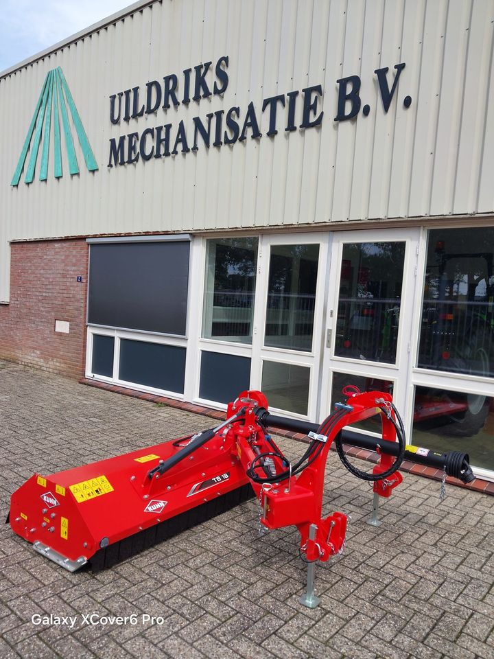  Deze nieuwe Kuhn klepelmaaier type