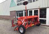 Kuhn Premia 300 breedzaai